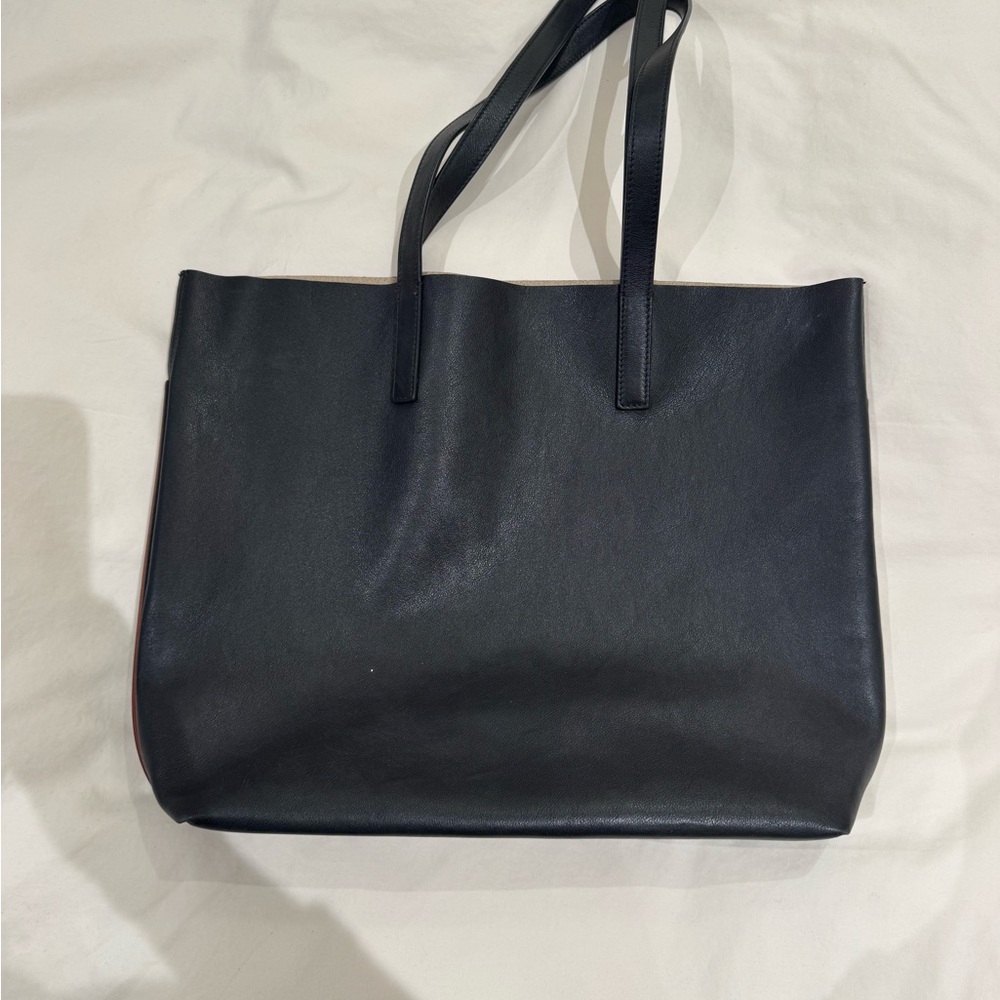 Everlane Black Leather Tote Bag View 2